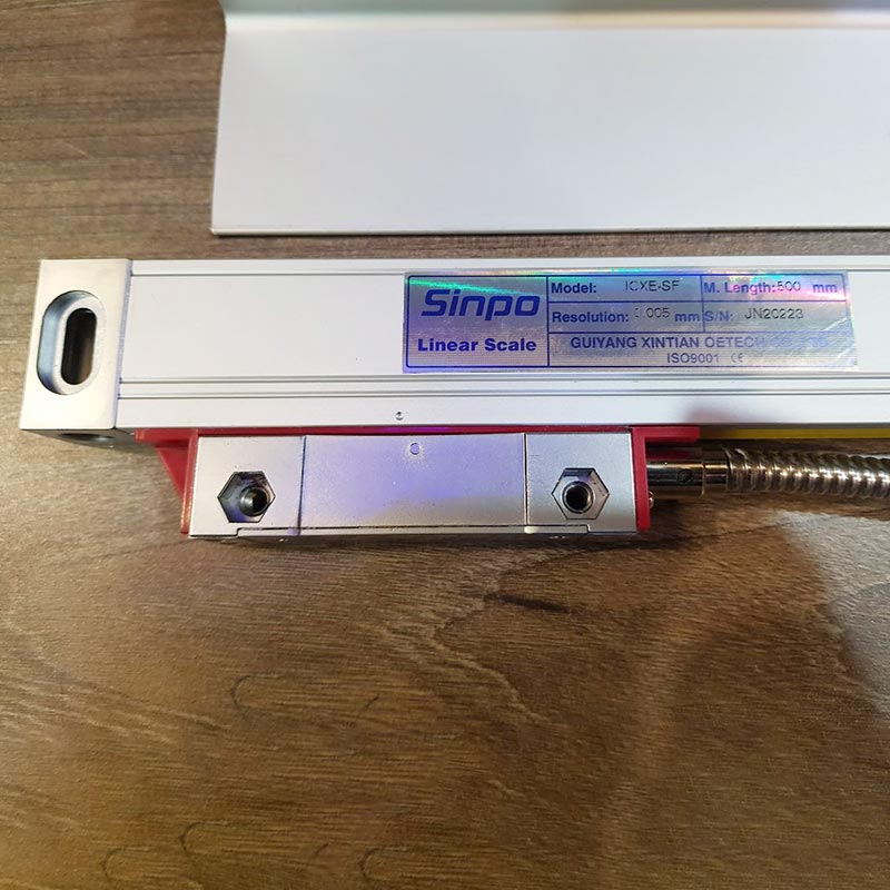 Thước Quang Sinpo JCXE cận cảnh thước hành trình 500mm