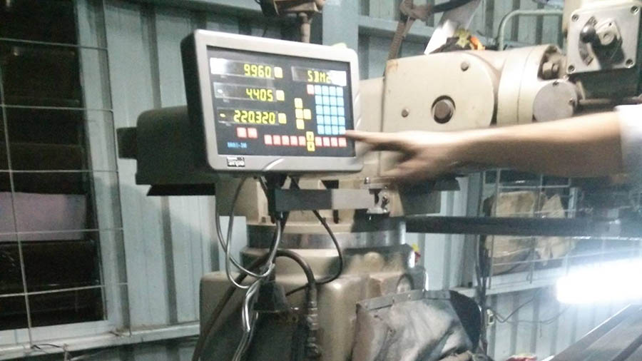 Cung cấp và lắp đặt thước quang máy phay tại DNTN Nhựa Chợ Lớn